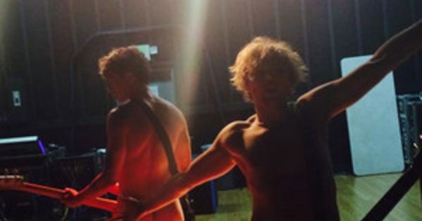 Be. 600 seconds naked 600 seconds naked are